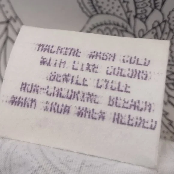 Dress - Picture 8 of 9